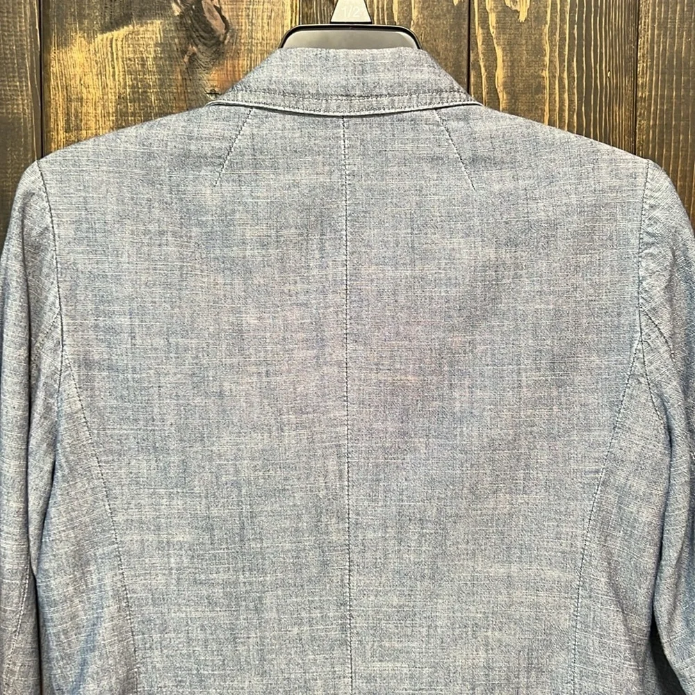 J. Crew Chambray Blazer‎ 2 Denim Blue Office Professional Academia Preppy Cotton